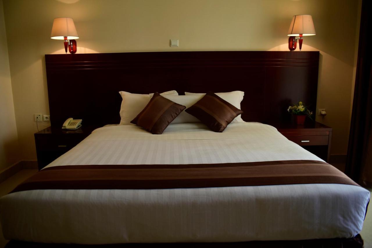 Nobleza Hotel Kigali Dış mekan fotoğraf